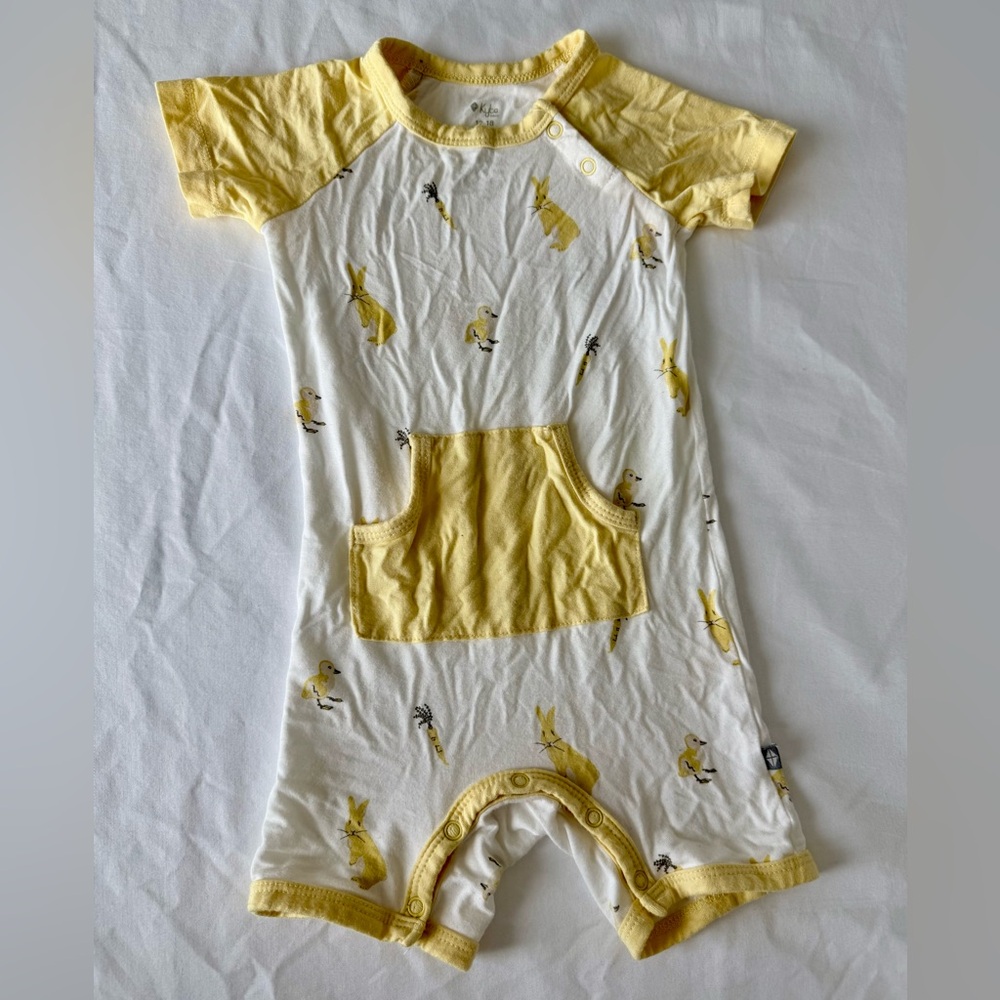 Kyte BABY Shortall in Yellow Easter